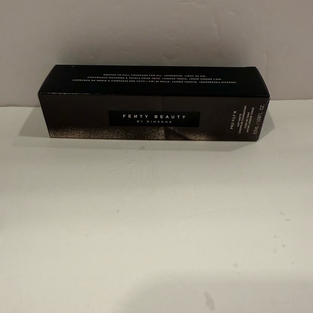 FENTY BEAUTY By Rihanna - Pro Filt'r Soft Matte Longwear Foundation - # 485 NEW